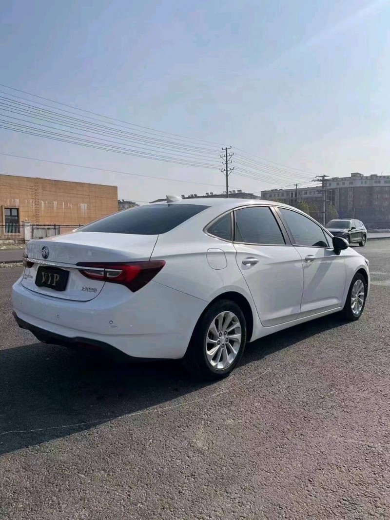 徐州20年别克威朗4