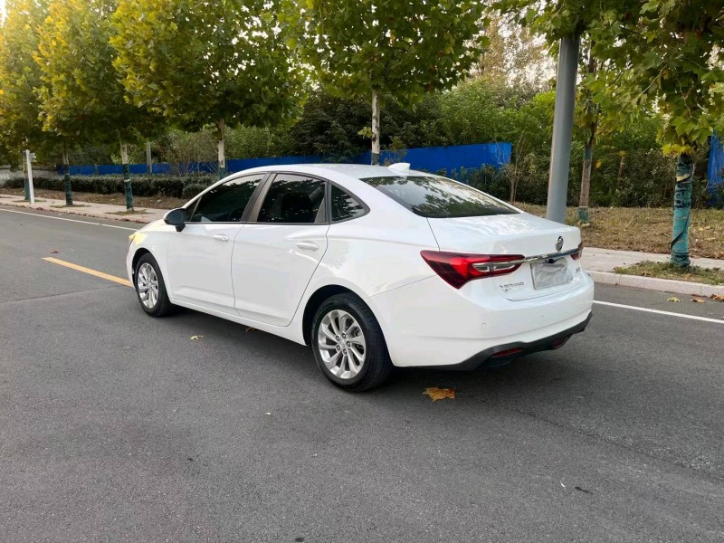 徐州20年别克威朗7