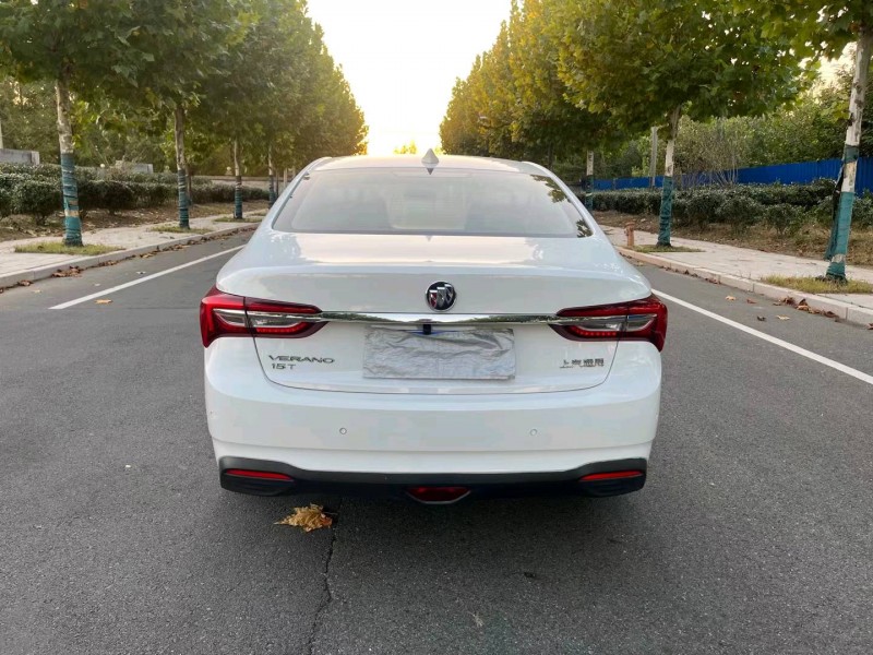 徐州20年别克威朗9