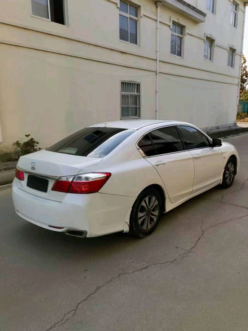 枣庄15年本田雅阁2