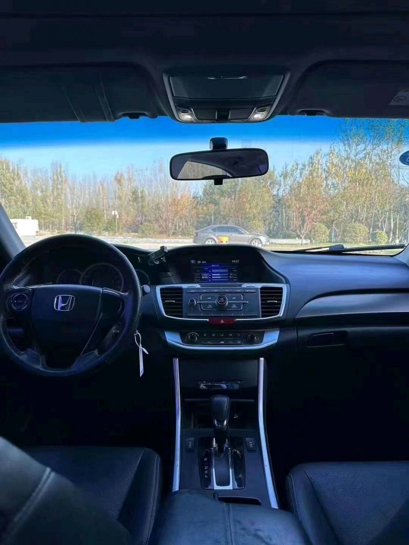 东营15年本田雅阁7