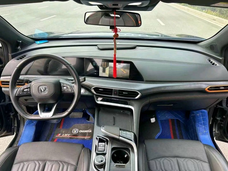 枣庄22年长安汽车UNI-T6