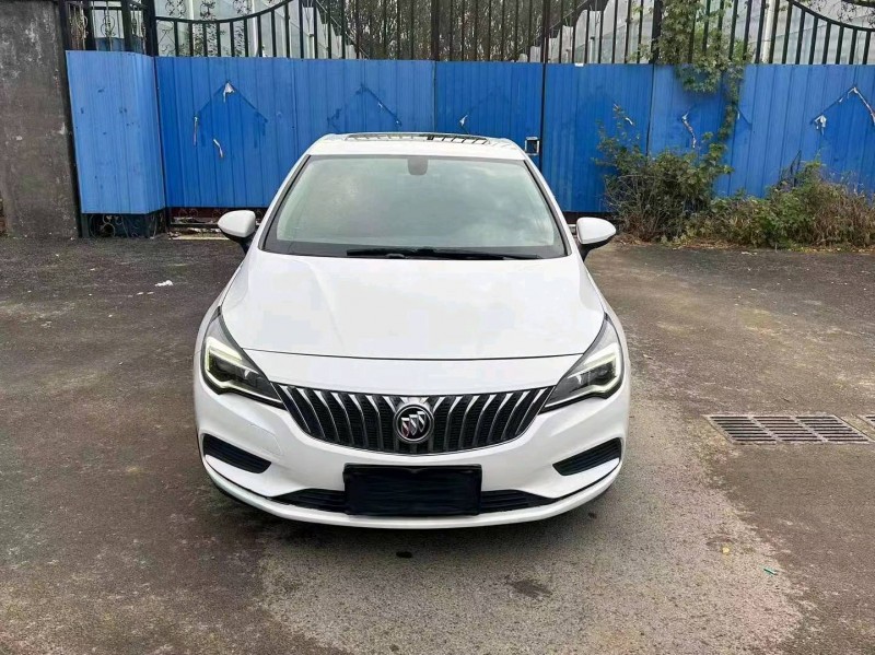 枣庄17年别克威朗1