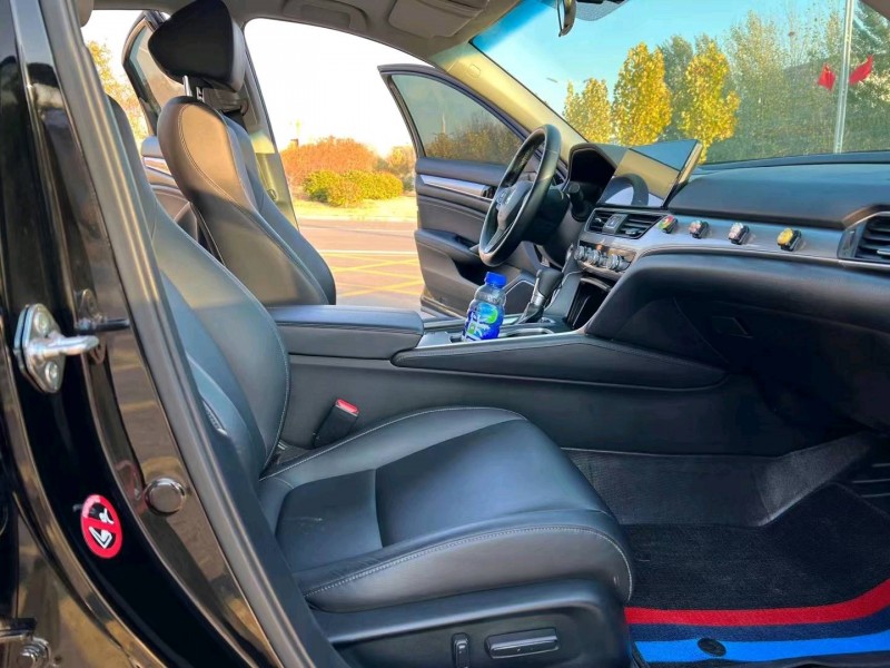 枣庄22年本田雅阁6