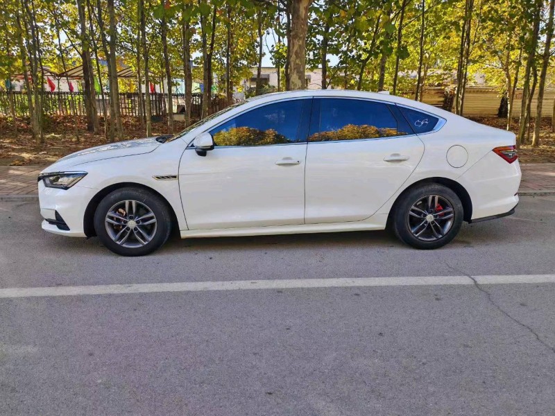 枣庄19年比亚迪秦3