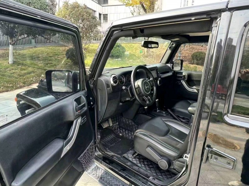 淮南17年Jeep牧馬人4