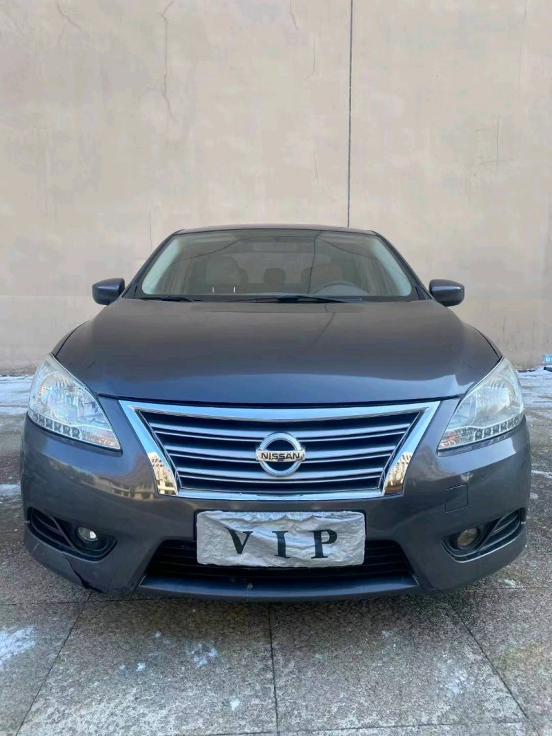 營口13年日產軒逸1