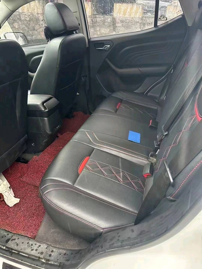 宜昌18年東南汽車DX36