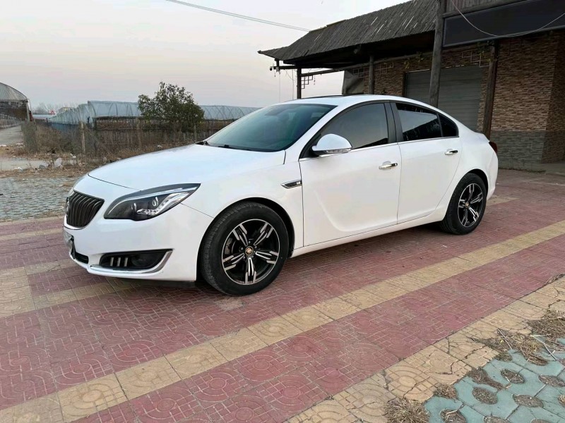 徐州15年别克君威3