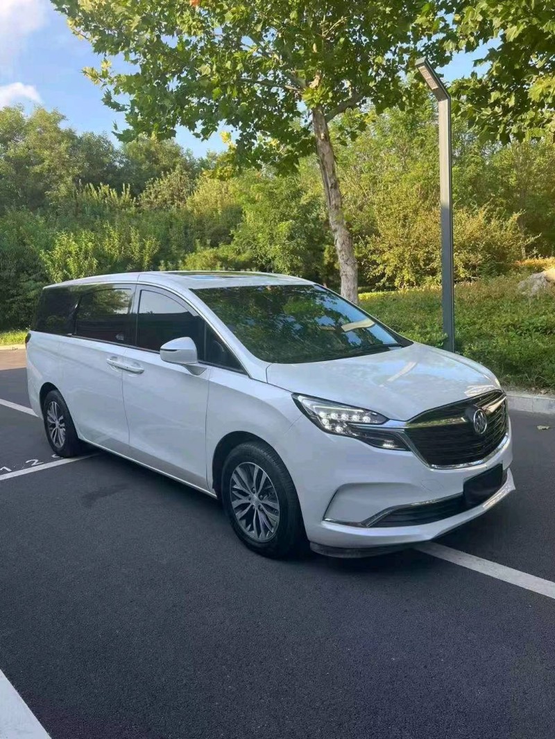 济宁20年别克GL82