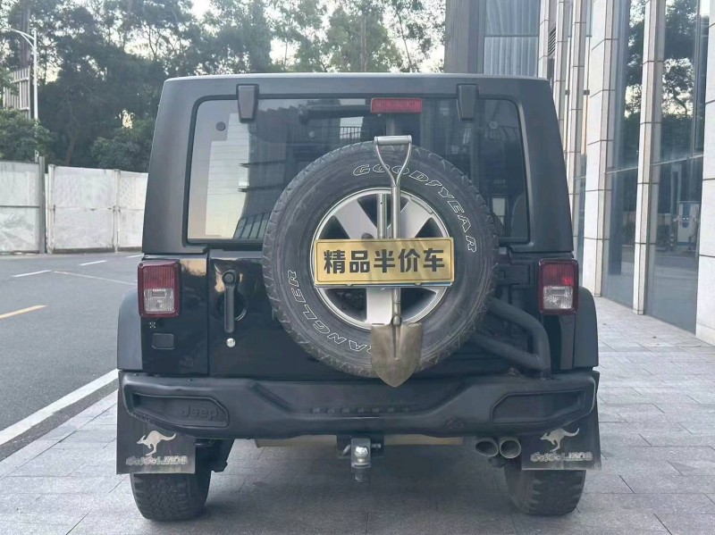 珠海13年Jeep牧马人8