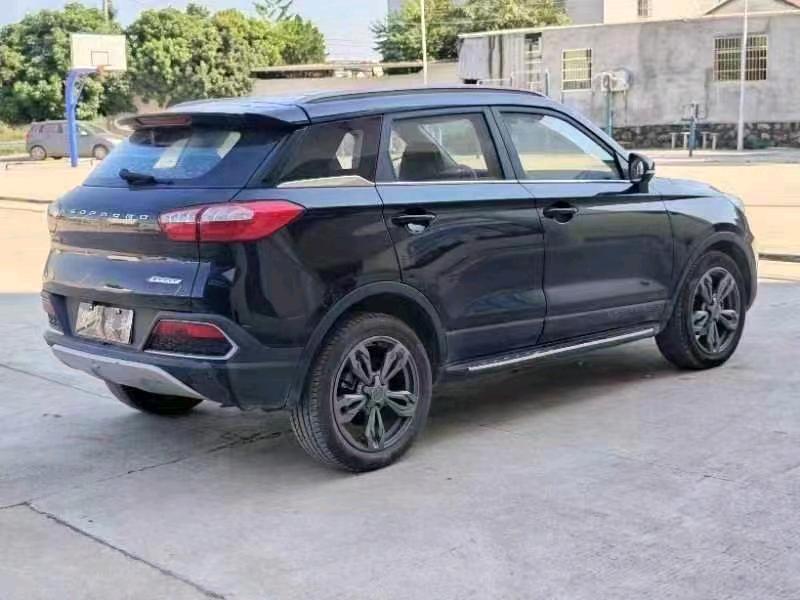 珠海18年獵豹汽車CS95