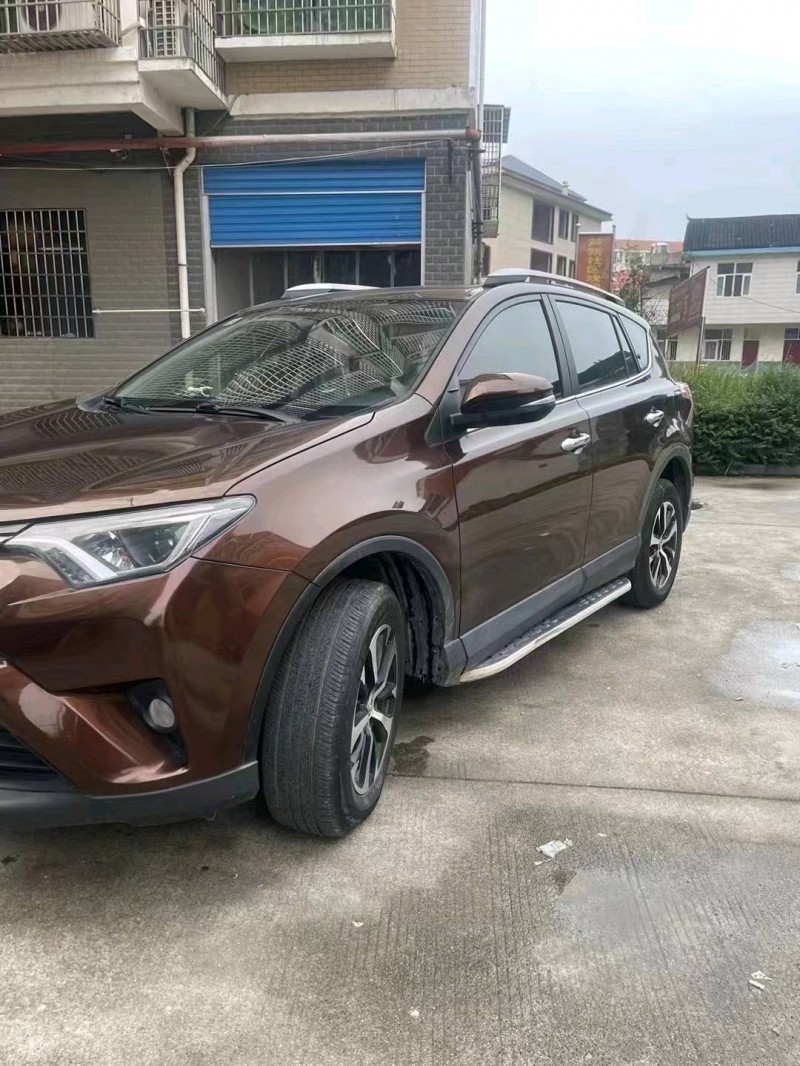 衡阳17年丰田RAV4荣放2