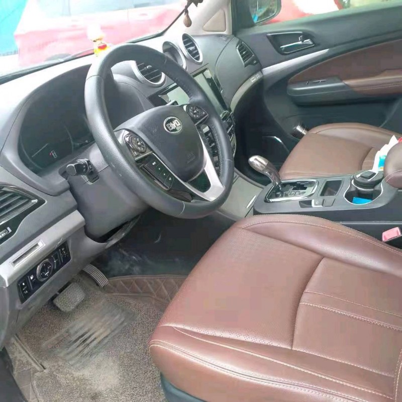 保定16年比亚迪S74