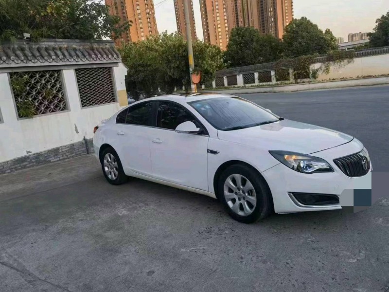 常州16年别克君威3