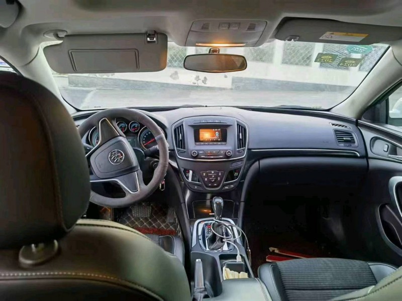 常州16年别克君威6