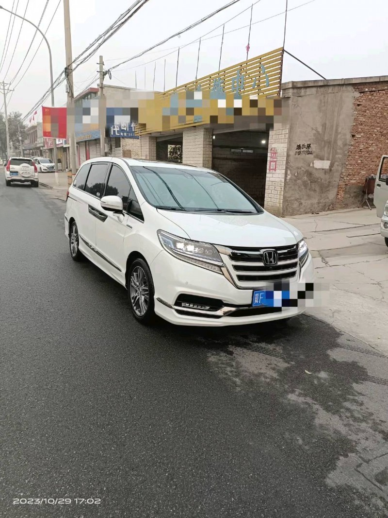 保定21年本田艾力绅2
