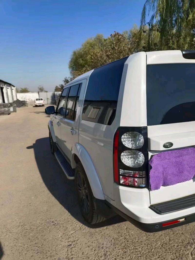 石家庄17年路虎发现6