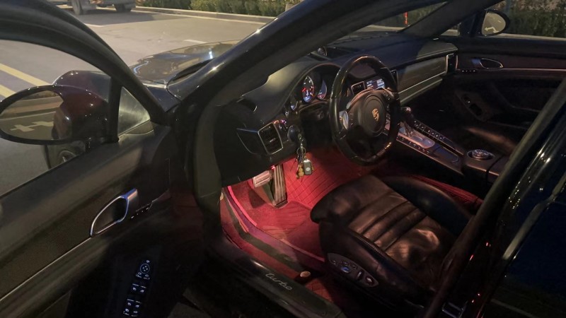 济南11年保时捷帕拉梅拉6