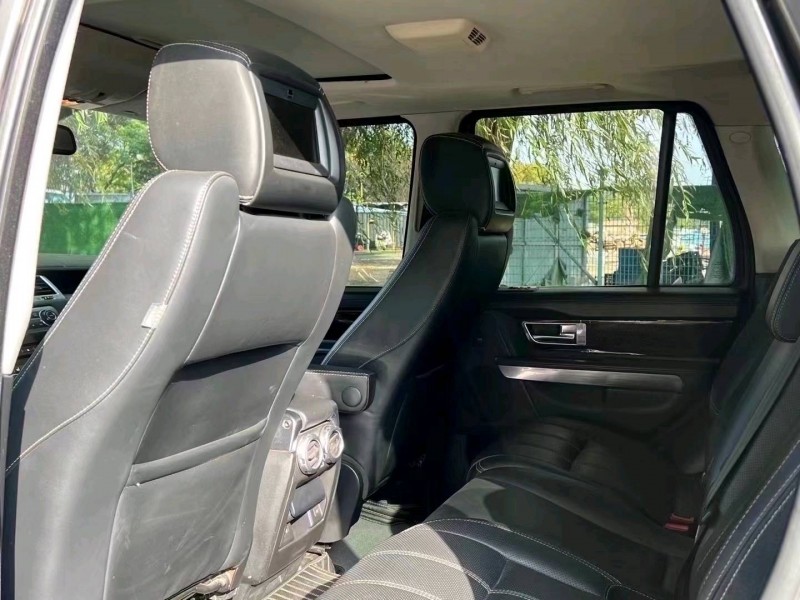 青岛11年路虎揽胜运动5