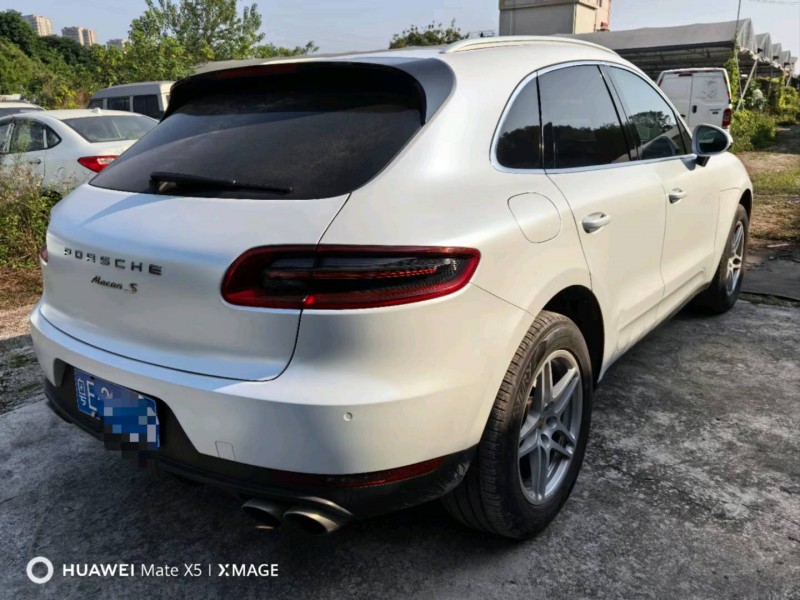 广州15年保时捷Macan8