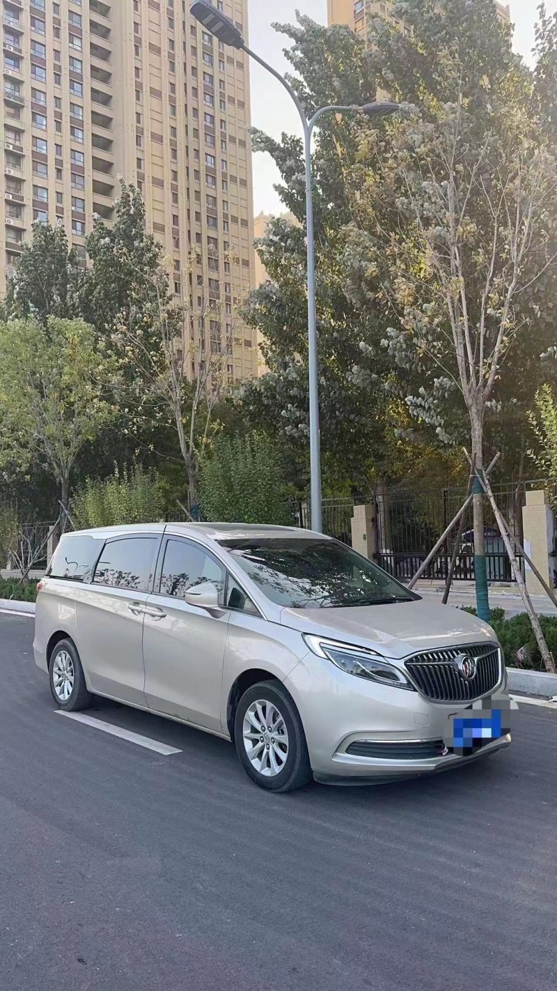 济南18年别克GL83