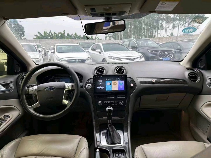 徐州11年福特蒙迪欧-致胜6