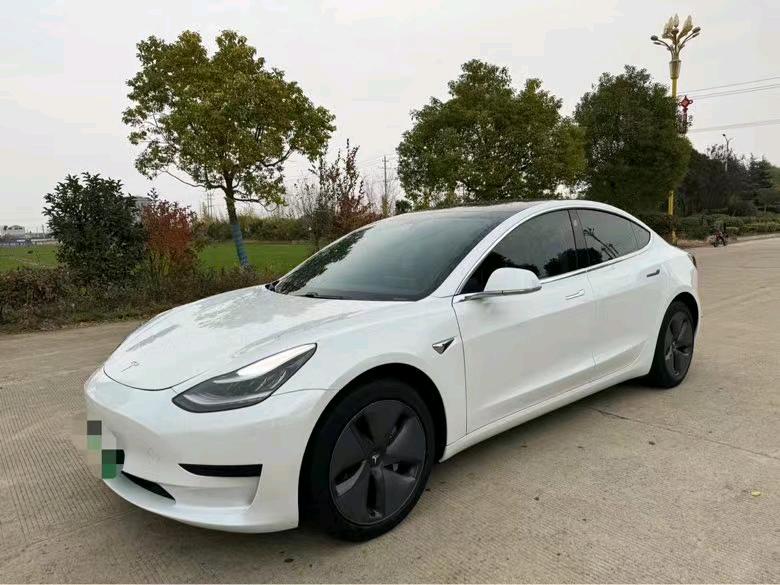 鹽城19年特斯拉MODEL 32