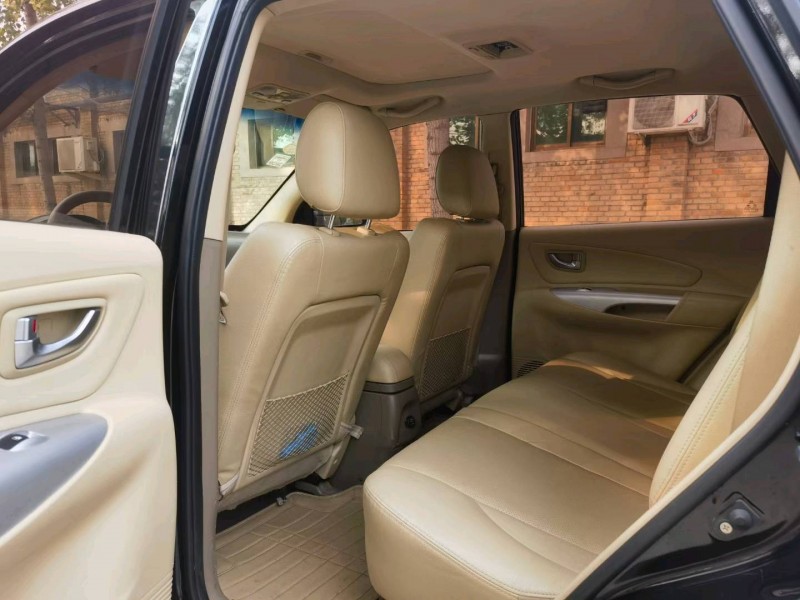 保定13年现代途胜7