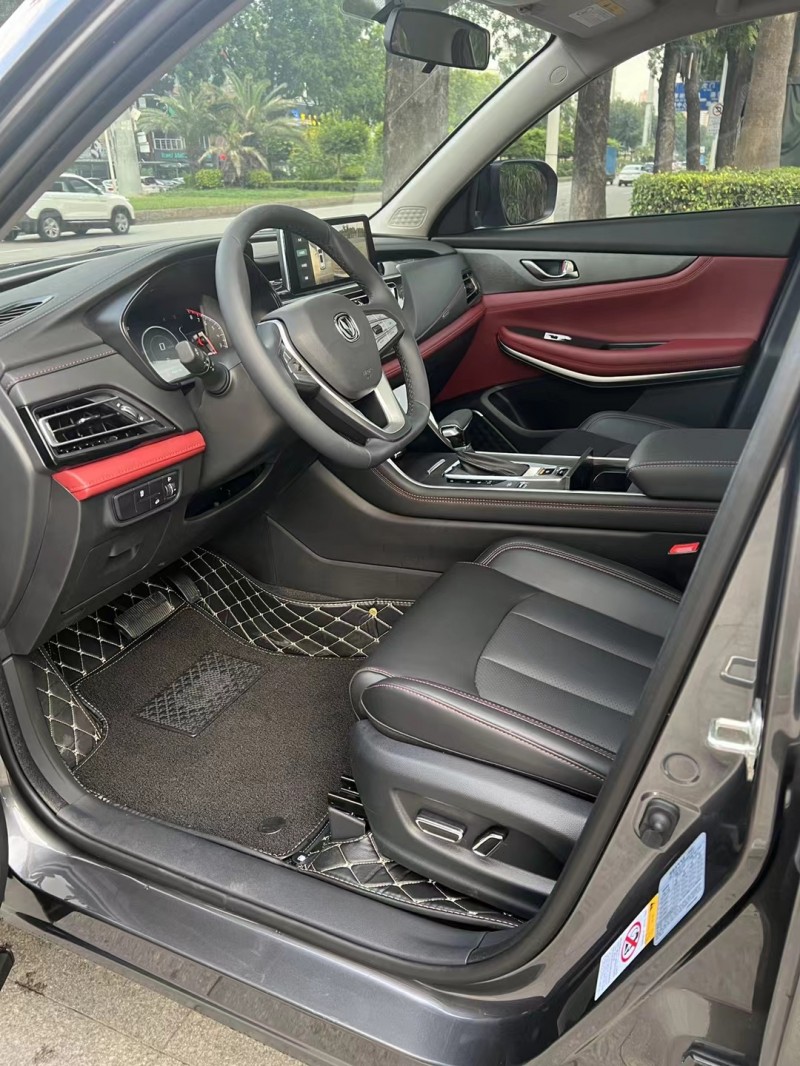 东莞23年长安汽车CS756