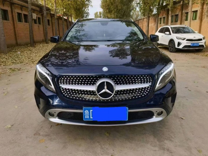 保定16年奔驰GLA1