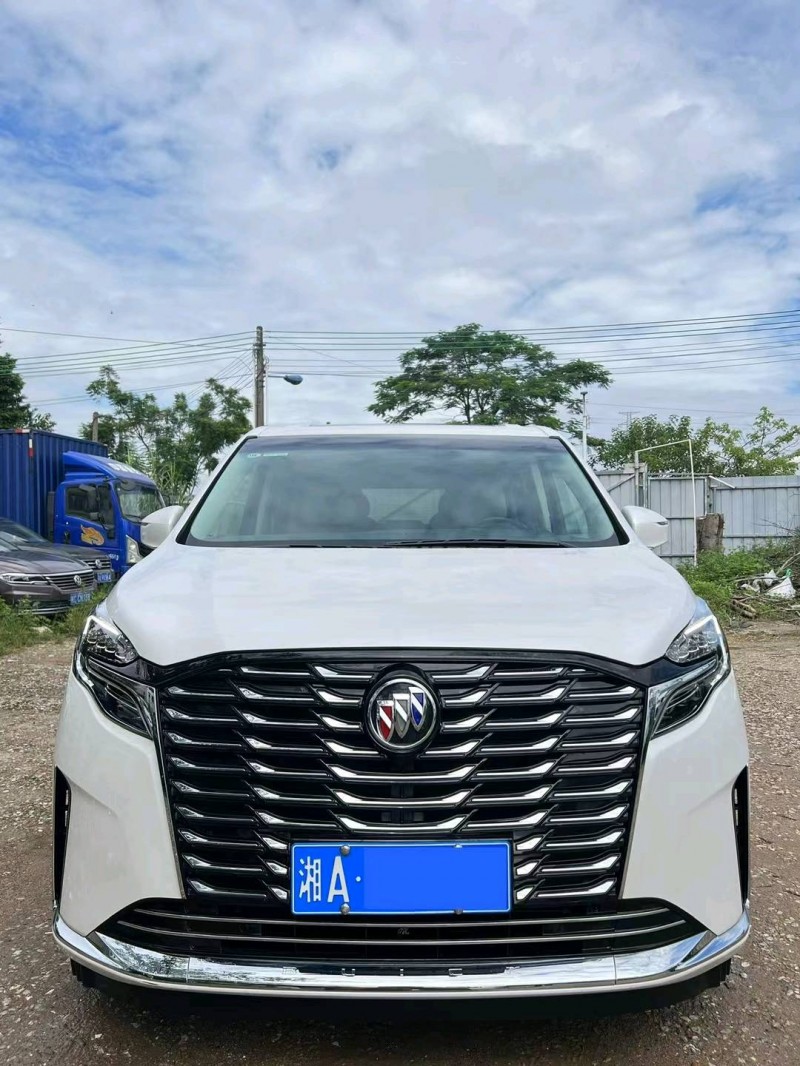 广州23年别克GL81