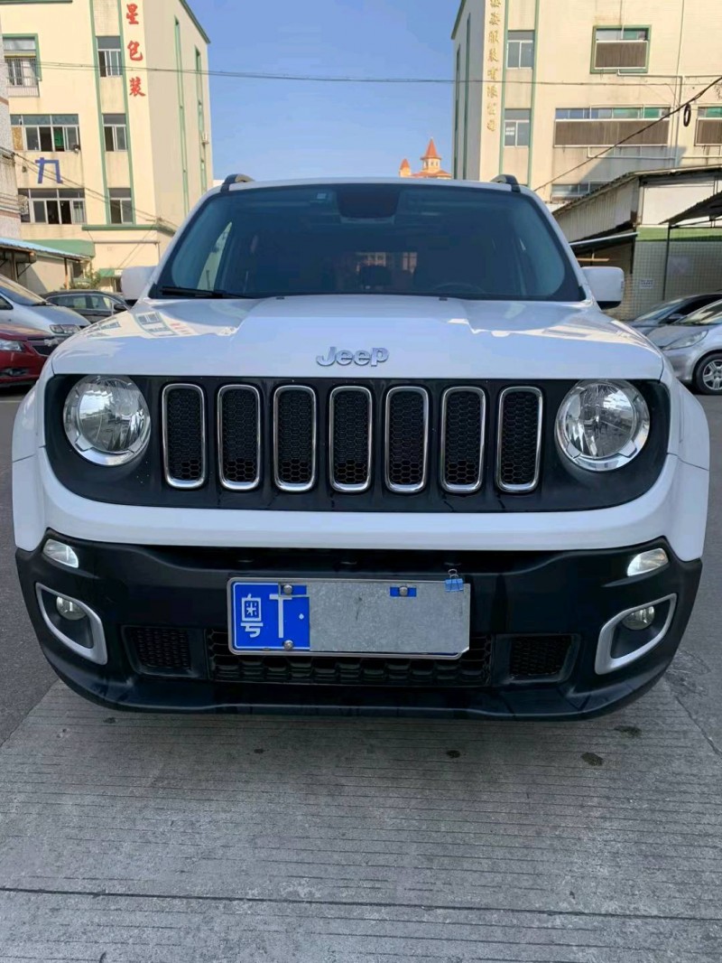 中山17年Jeep自由侠1