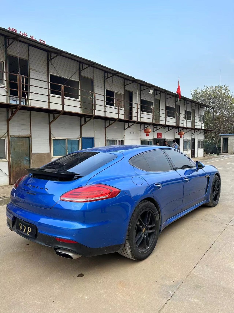 武汉15年保时捷帕拉梅拉7