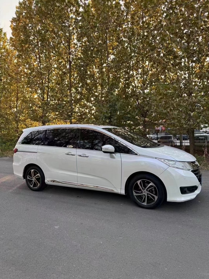 菏泽17年本田奥德赛2