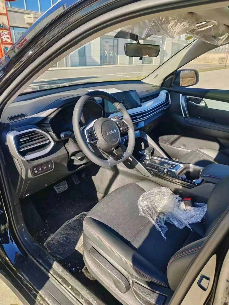 邯郸23年起亚智跑7