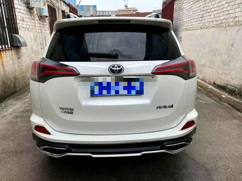 常州17年丰田RAV46