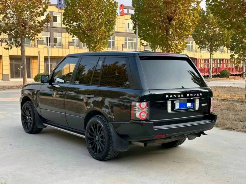 东营09年路虎揽胜行政8