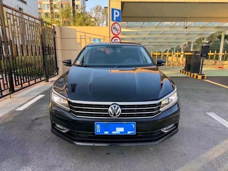 枣庄18年大众帕萨特1