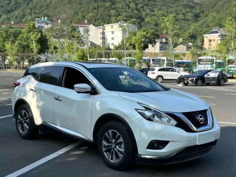 嘉兴20年日产楼兰4