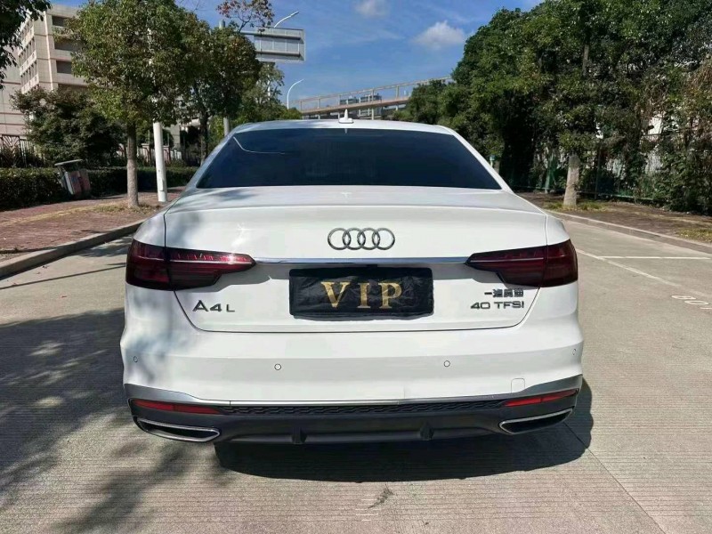 嘉兴21年奥迪A4L2