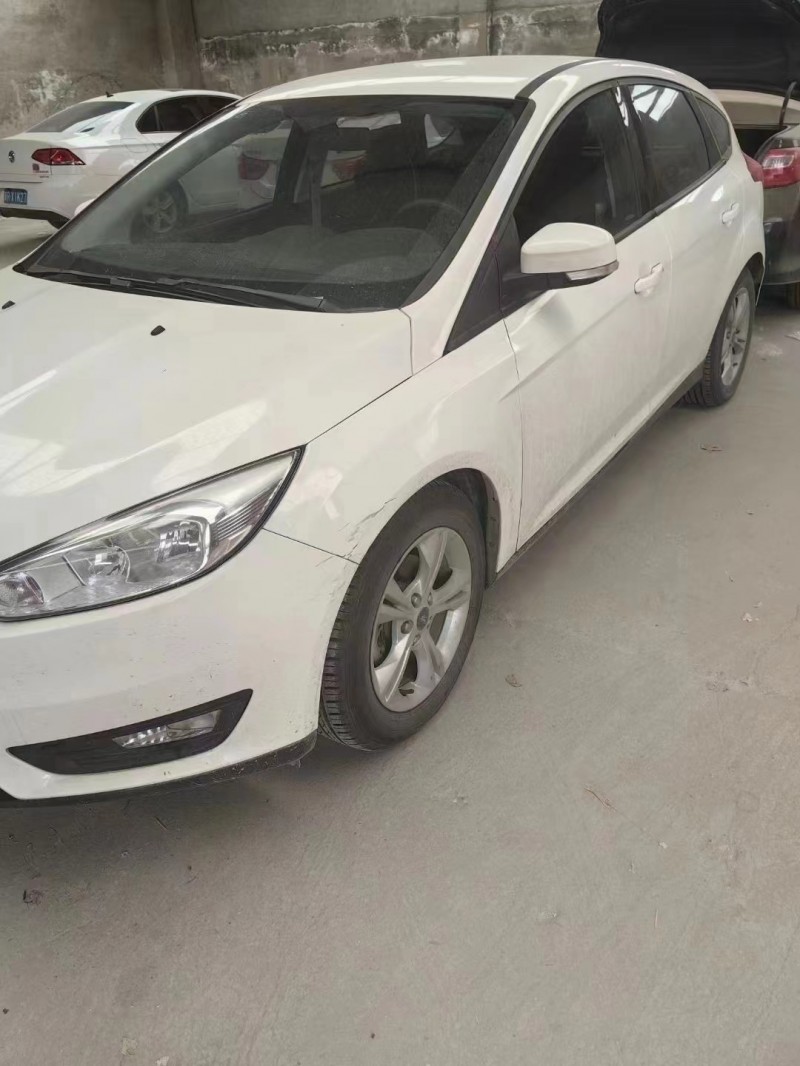 菏泽15年福特福克斯2