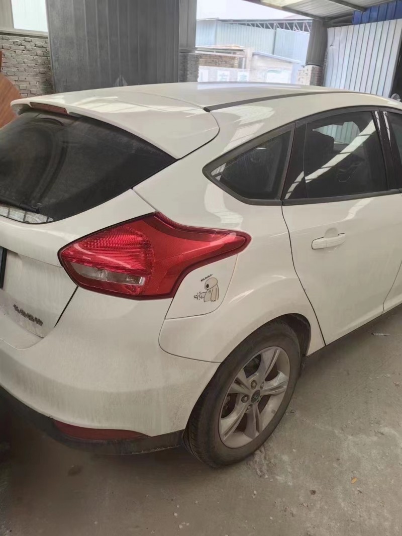 菏泽15年福特福克斯6