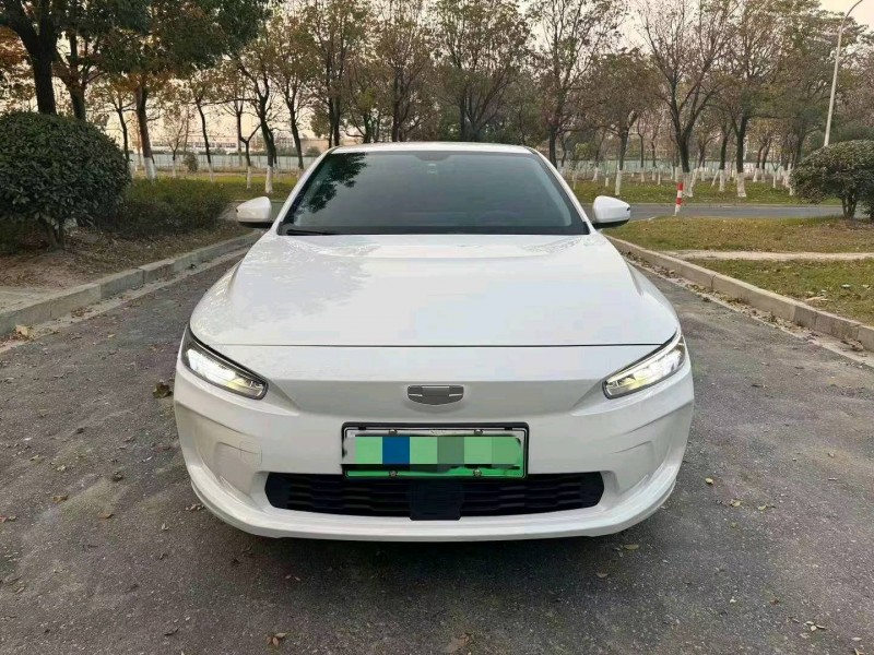 嘉兴22年吉利几何1