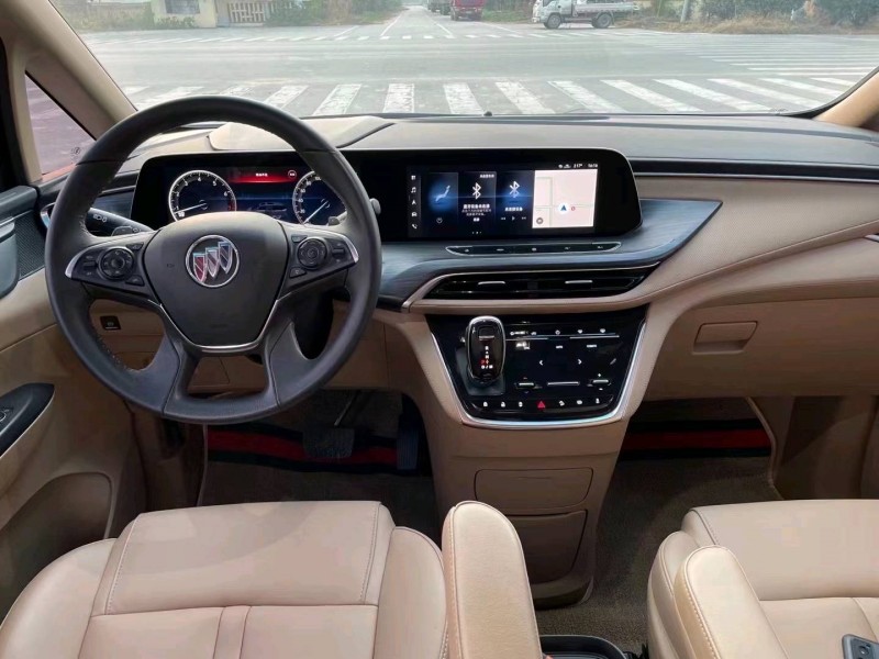 枣庄21年别克GL82