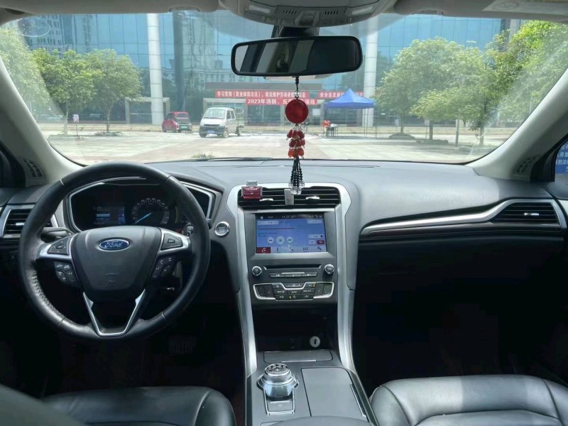 珠海18年福特蒙迪欧4