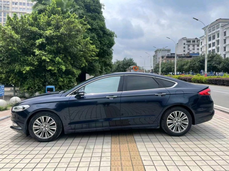 珠海18年福特蒙迪欧7