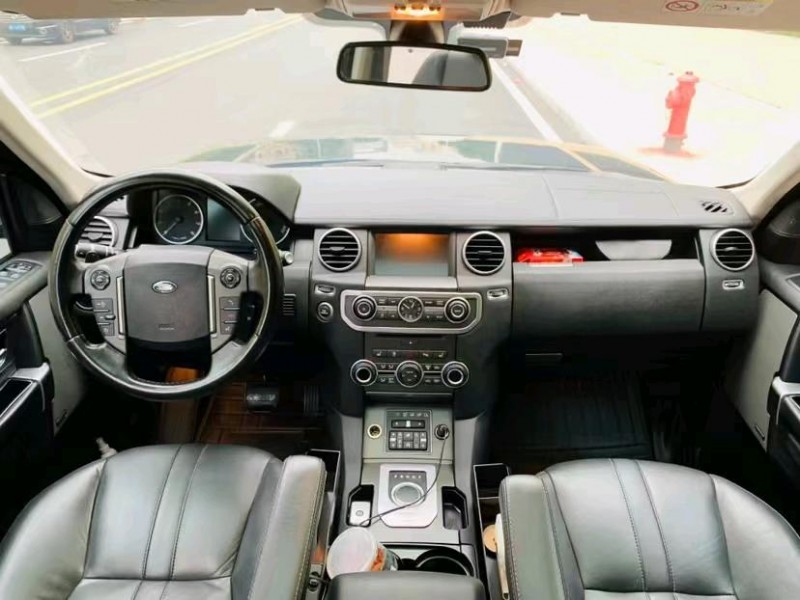 东莞15年路虎发现9