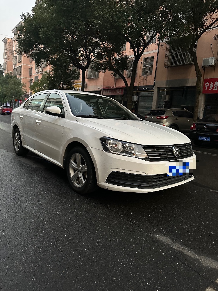 長沙17年大眾朗逸3