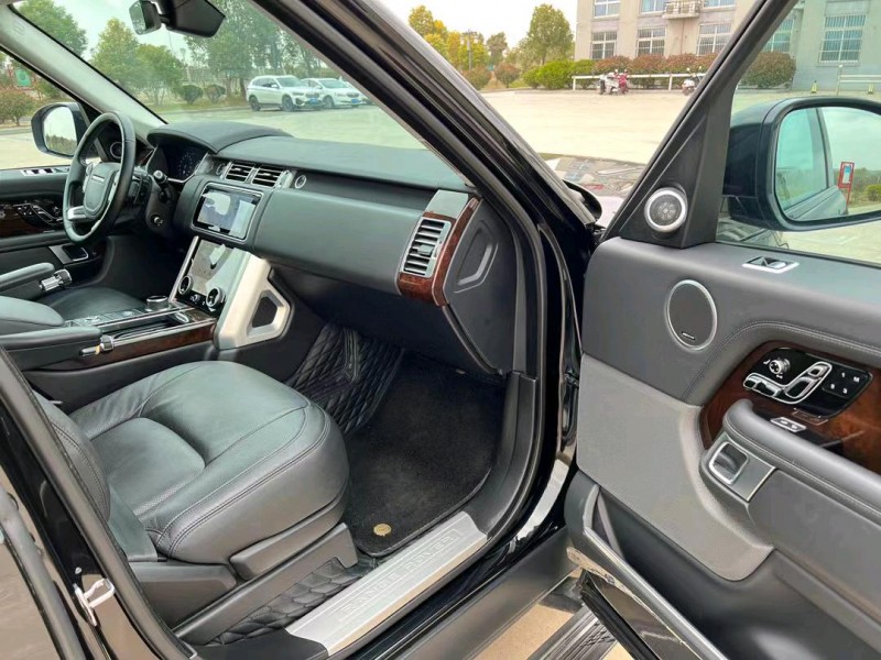 盐城21年路虎揽胜行政7